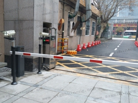 湖北省武漢電信局車牌識(shí)別