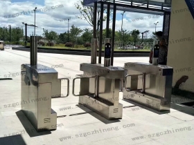 江西某出入口圓柱動(dòng)態(tài)人臉識別案例